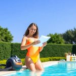 Acqua di piscina turbia: soluzioni utili